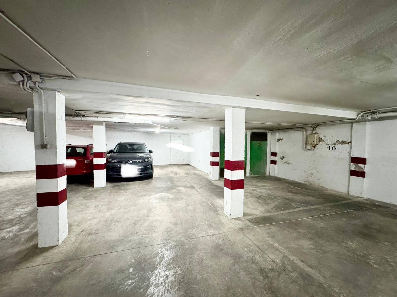 Garasje til salgs i Cordoba by - € 22 000 (Ref: 9920528)