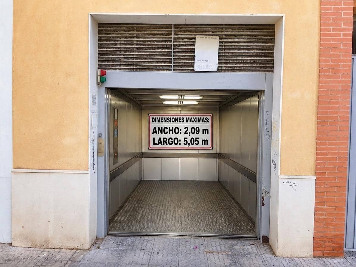 Garage zu verkaufen in Cordoba Stadt - 16.990 € (Ref: 9922390)
