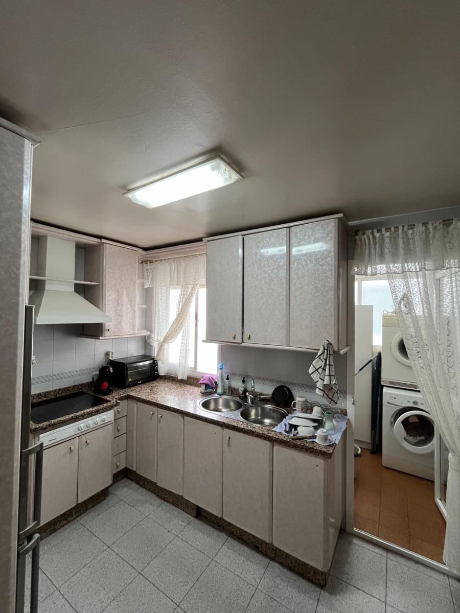 4 soverom Leilighet til salgs i Cordoba by - € 190 000 (Ref: 9927514)