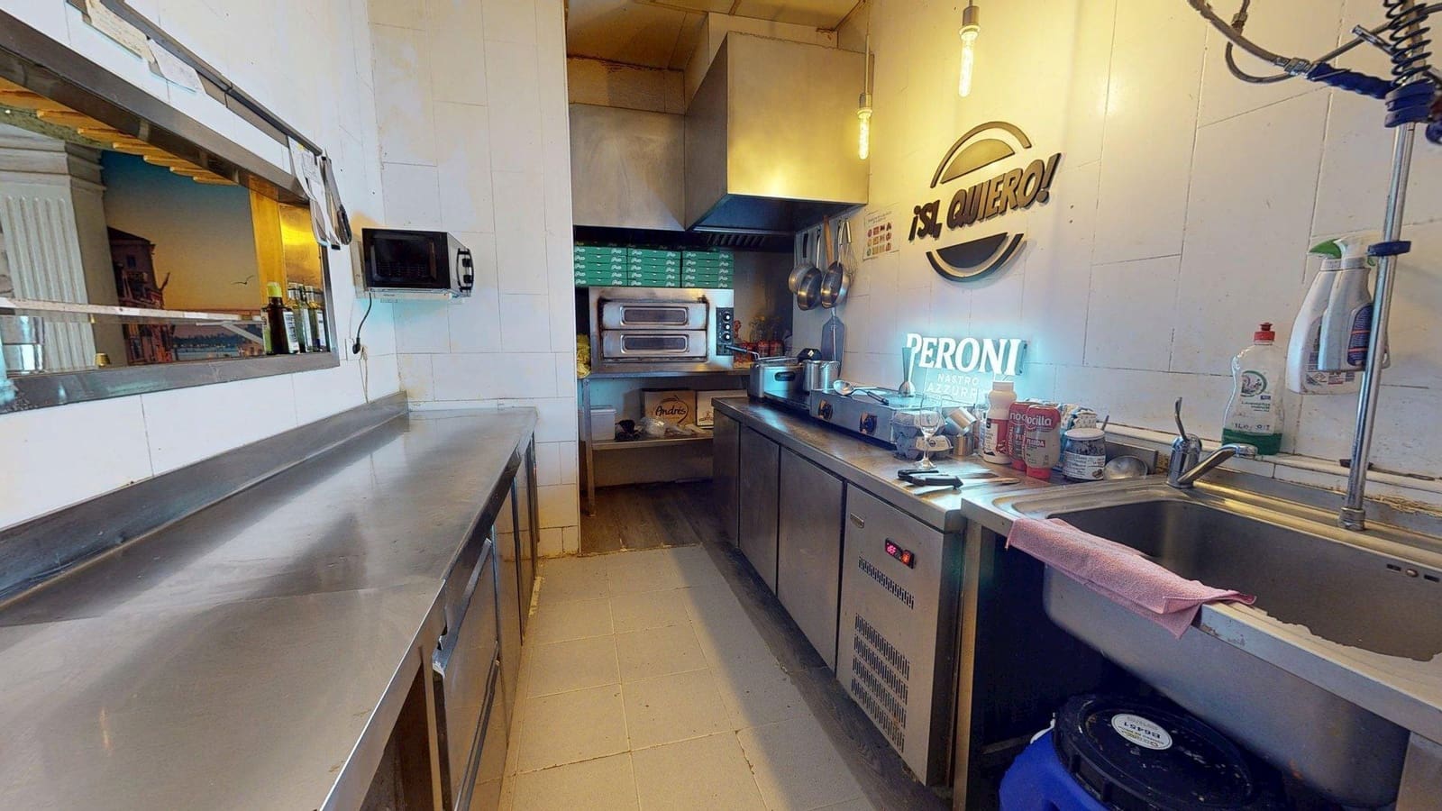 Commercial for rent in Cordoba city - € 1,000 (Ref: 9936472)