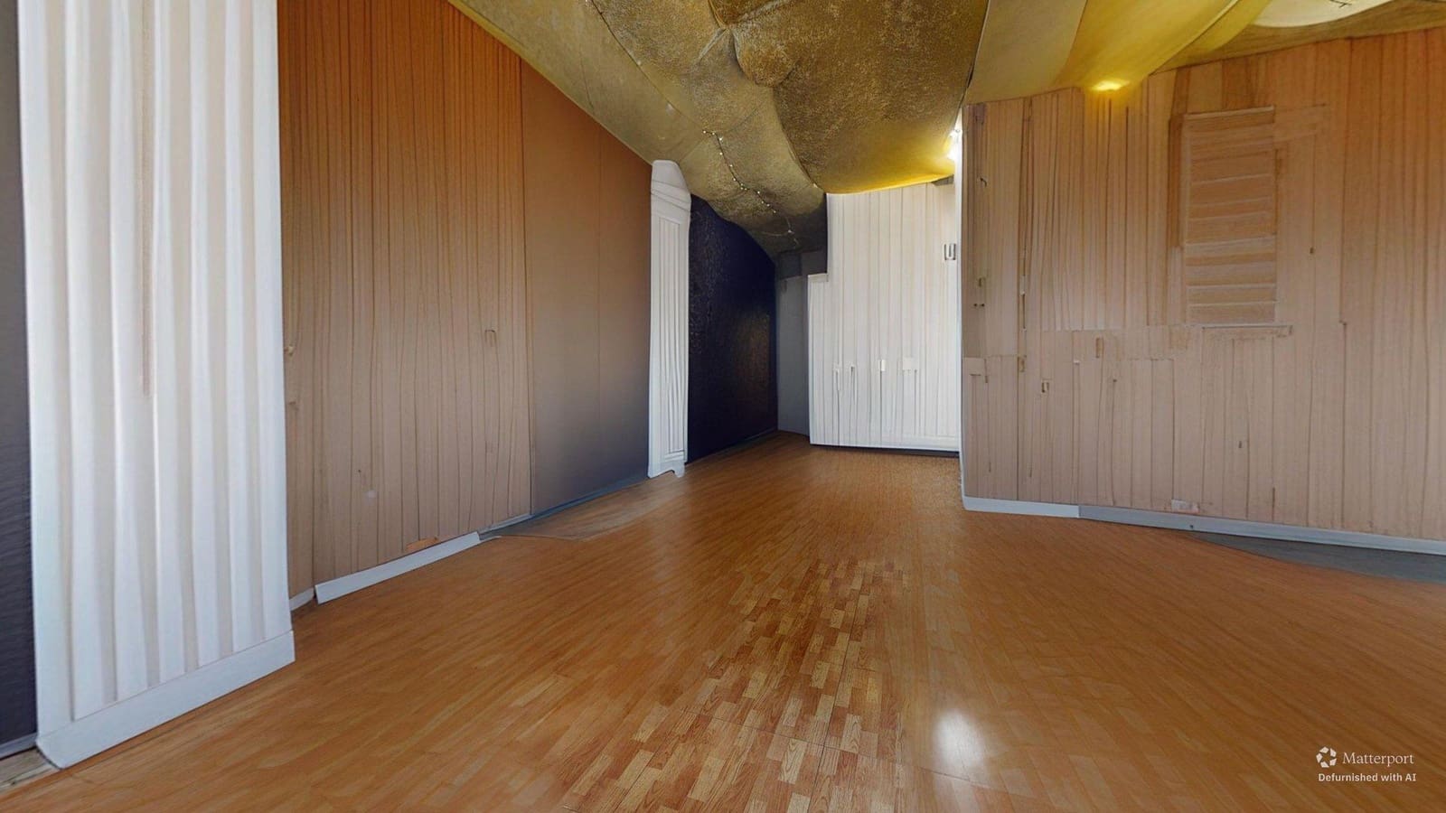 Commercial for rent in Cordoba city - € 1,000 (Ref: 9936472)