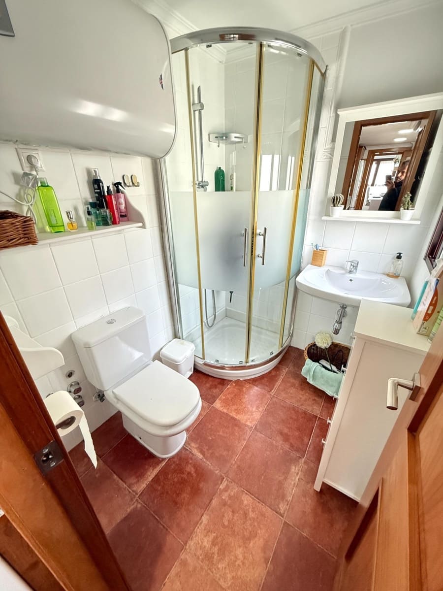 4 soveværelse Lejlighed til salg i Cordoba by - € 154.900 (Ref: 9938293)