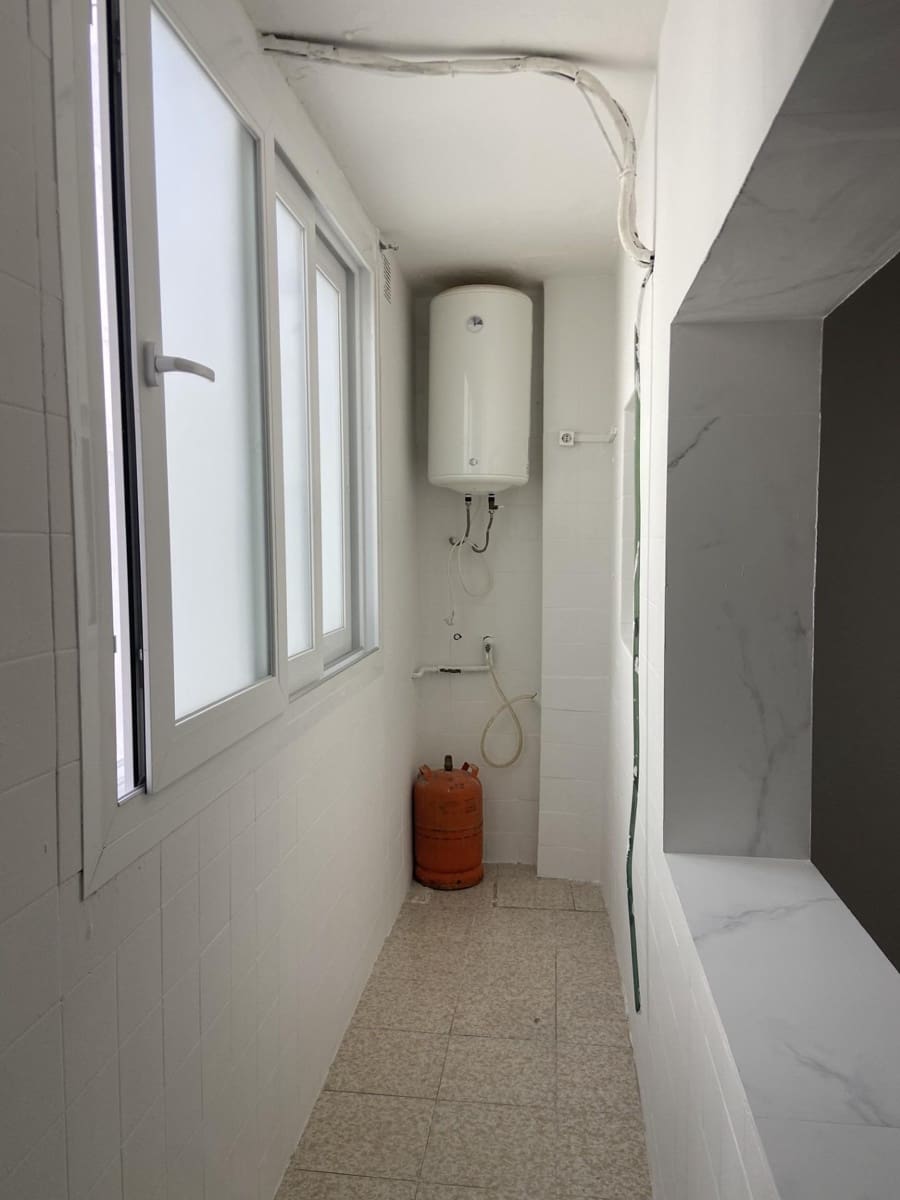 3 soverom Leilighet til salgs i Cordoba by - € 145 000 (Ref: 9940053)