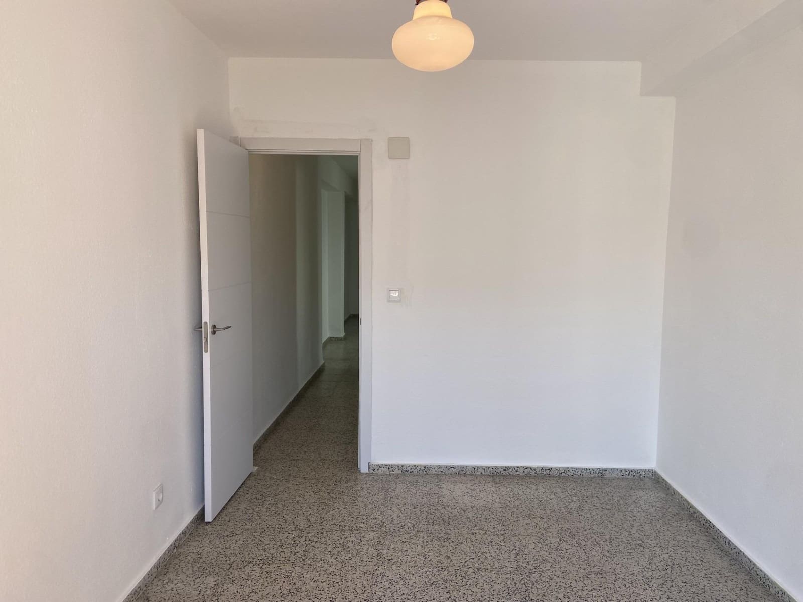3 soverom Leilighet til salgs i Cordoba by - € 145 000 (Ref: 9940053)