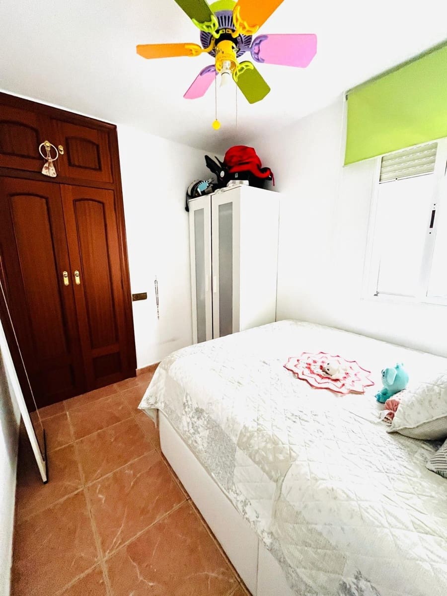 3 soveværelse Lejlighed til salg i Cordoba by - € 160.000 (Ref: 9940056)
