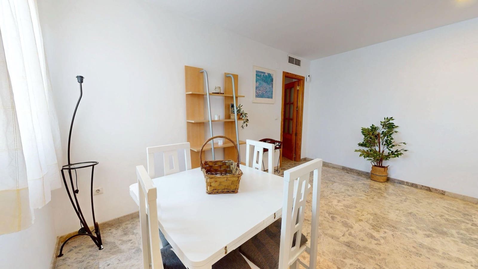 2 soveværelse Penthouse til salg i Cordoba by med garage - € 198.000 (Ref: 9945807)