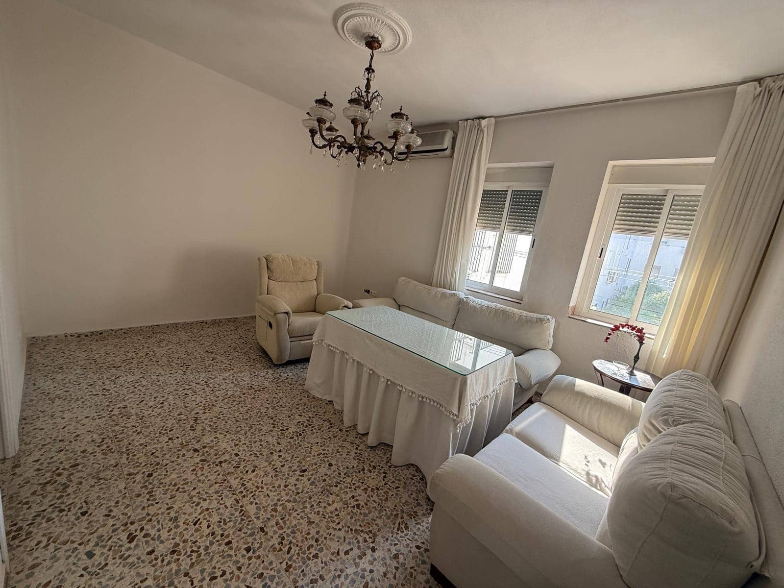 3 soverom Leilighet til salgs i Cordoba by - € 179 000 (Ref: 9945809)
