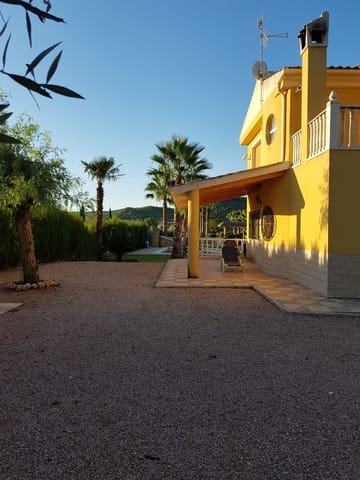 4 soveværelse Rækkehus til salg i Cehegín med swimmingpool garage - € 385.000 (Ref: 9706016)