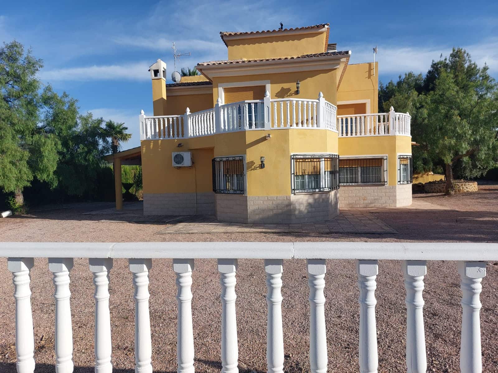 4 soveværelse Rækkehus til salg i Cehegin med swimmingpool garage - € 385.000 (Ref: 9706016)