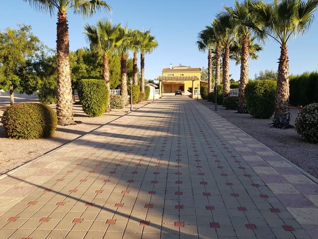 4 soveværelse Rækkehus til salg i Cehegín med swimmingpool garage - € 385.000 (Ref: 9706016)