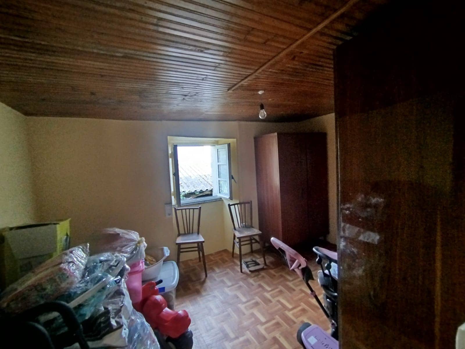 4 soveværelse Byhus til salg i O Paramo - € 89.000 (Ref: 9706019)