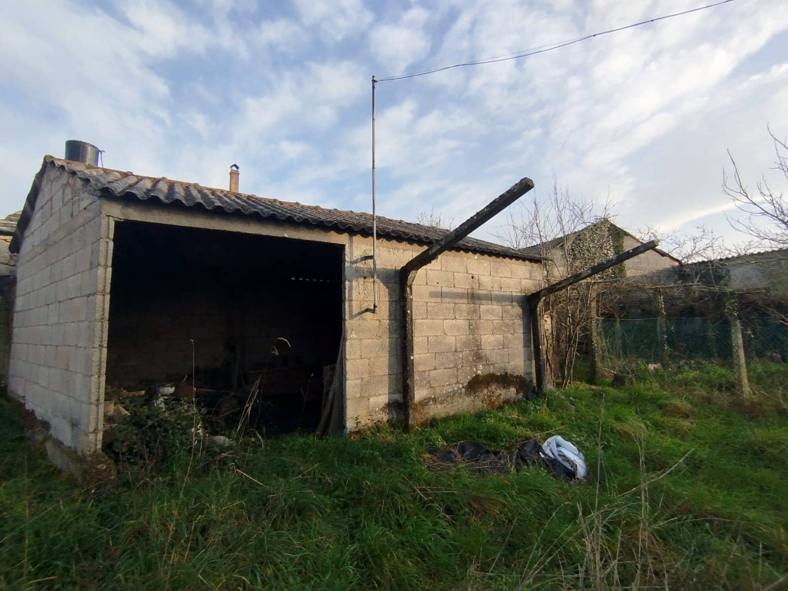 4 soveværelse Byhus til salg i O Paramo - € 89.000 (Ref: 9706019)