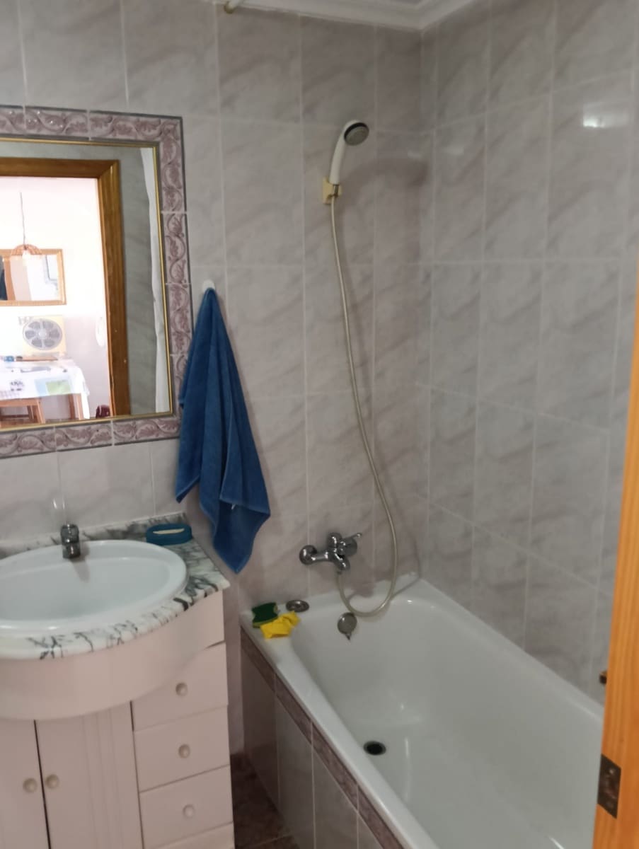 2 Zimmer Bungalow zu verkaufen in Guardamar del Segura mit Pool - 134.000 € (Ref: 9706040)