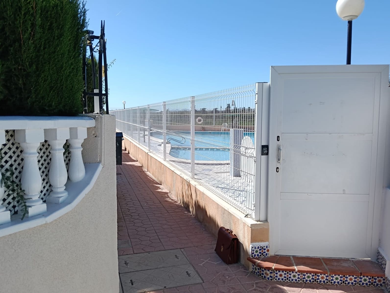 2 Zimmer Bungalow zu verkaufen in Guardamar del Segura mit Pool - 134.000 € (Ref: 9706040)