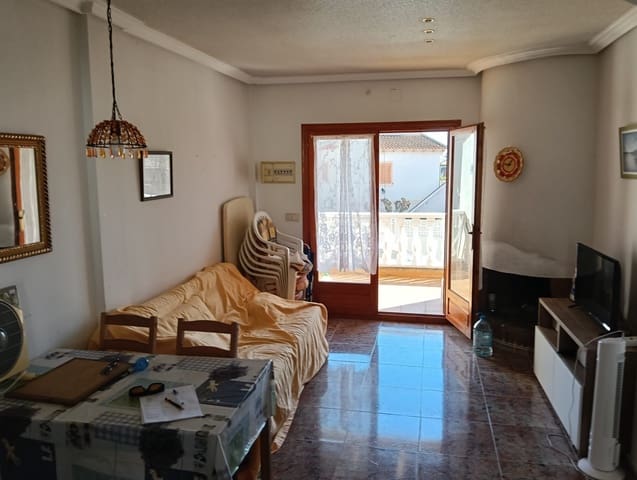 2 quarto Bungalow para venda em Guardamar del Segura com piscina - 134 000 € (Ref: 9706040)
