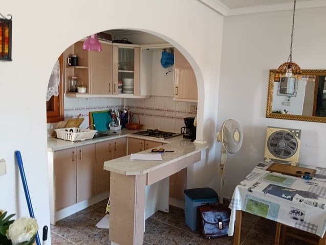 2 quarto Bungalow para venda em Guardamar del Segura com piscina - 134 000 € (Ref: 9706040)