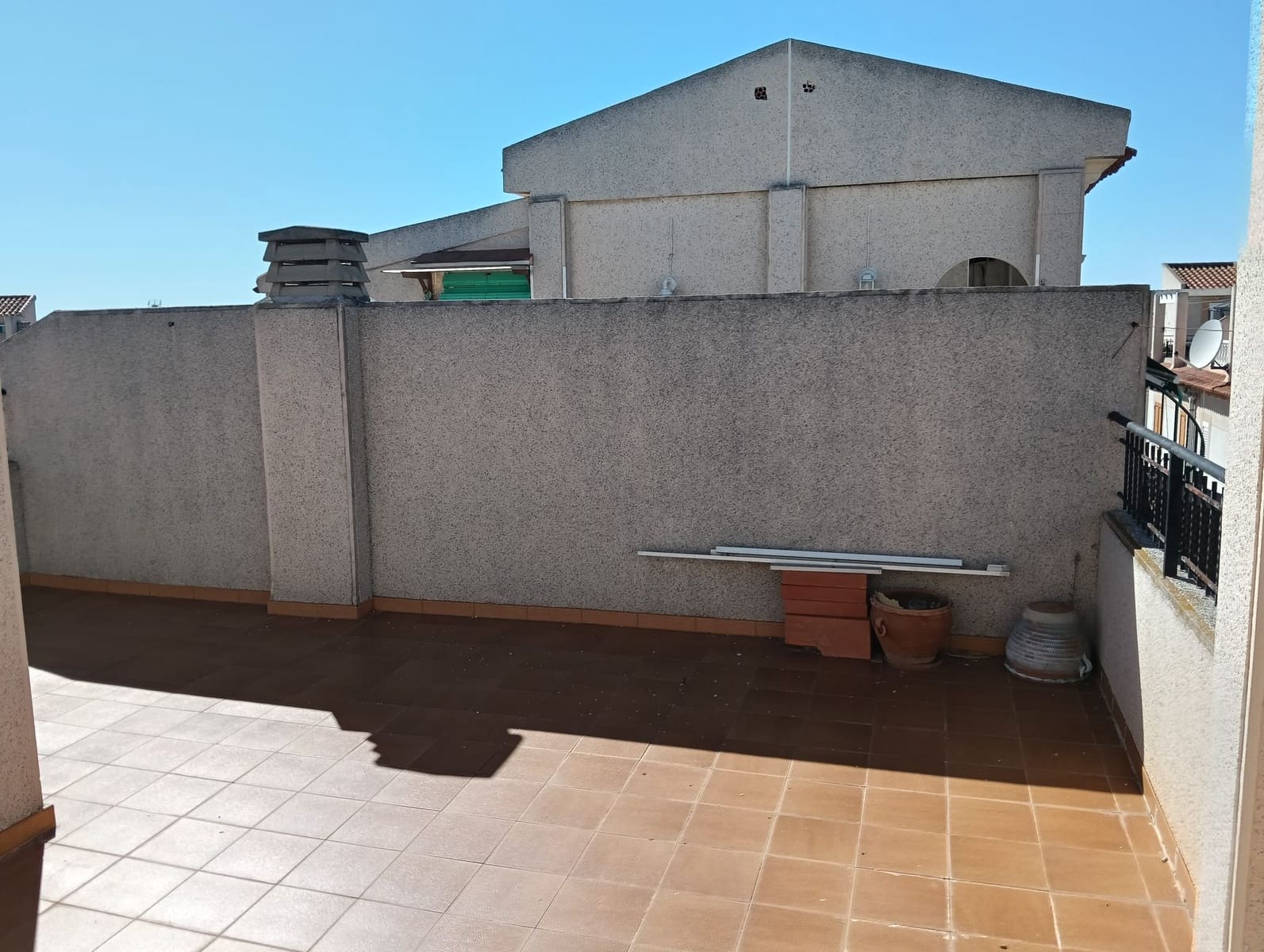 2 Zimmer Bungalow zu verkaufen in Guardamar del Segura mit Pool - 134.000 € (Ref: 9706040)
