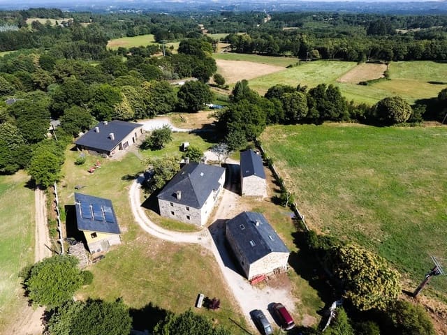 16 soveværelse Finca/Landehus til salg i Friol - € 650.000 (Ref: 9709107)