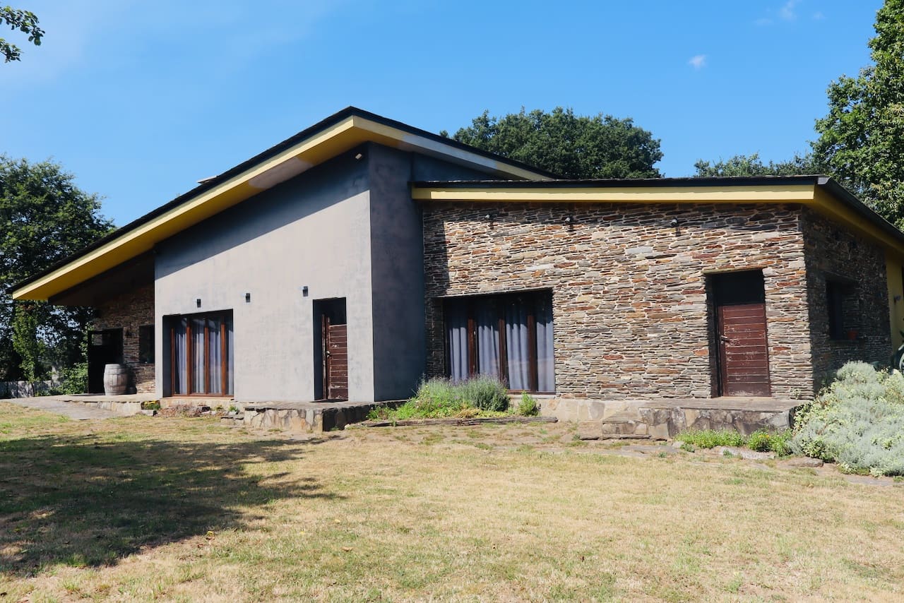 16 sypialnia Finka/Dom wiejski na sprzedaż w Friol - 650 000 € (Ref: 9709107)