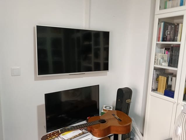 Apartamento de 2 habitaciones en Guardamar del Segura en venta - 275.000 € (Ref: 9709108)