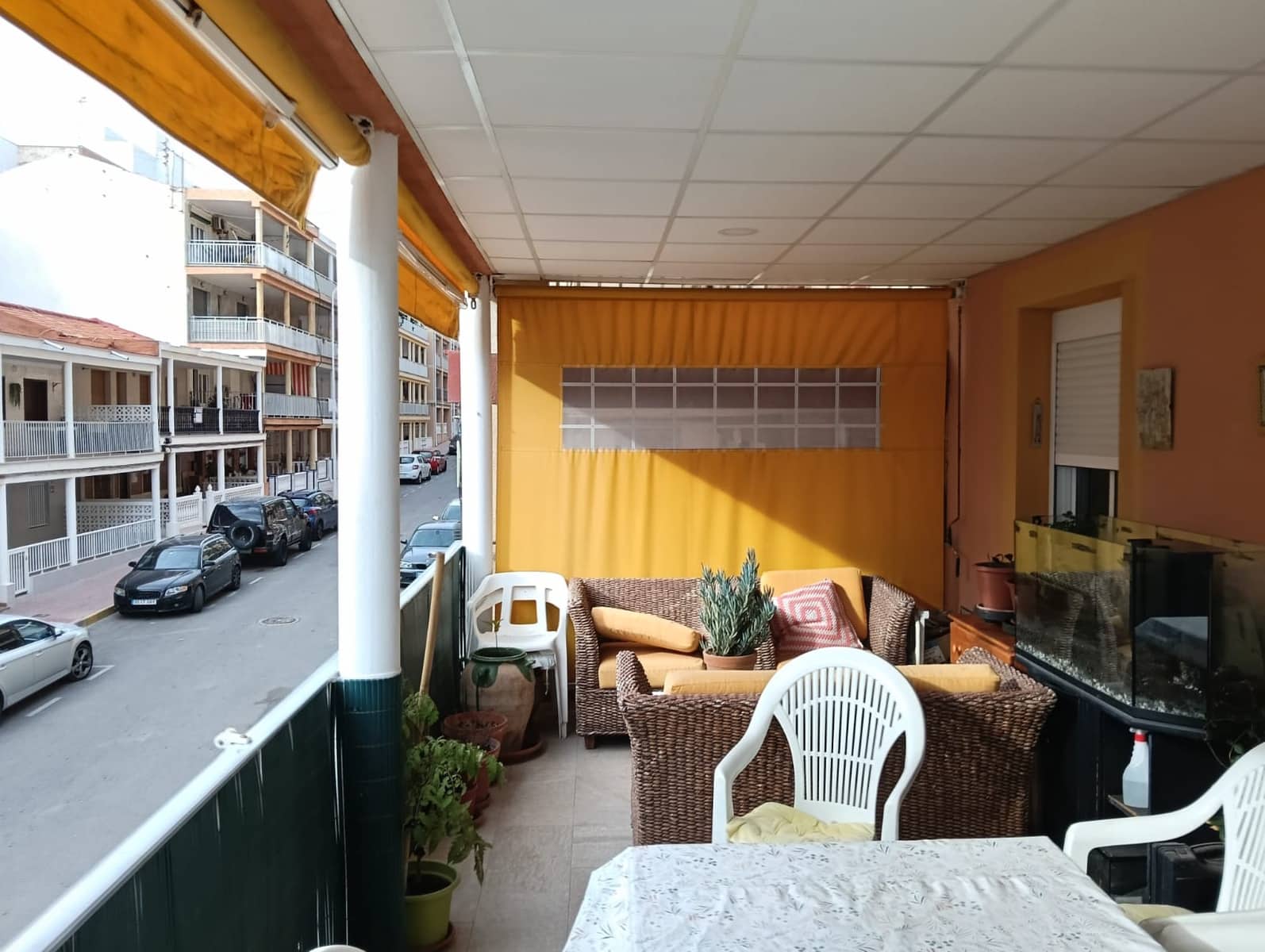 Apartamento de 2 habitaciones en Guardamar del Segura en venta - 275.000 € (Ref: 9709108)