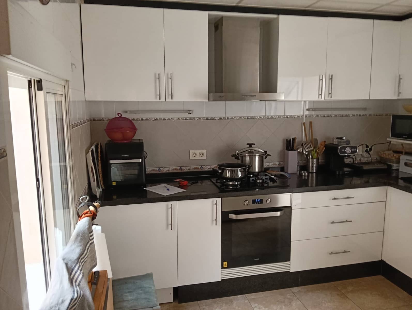 Apartamento de 2 habitaciones en Guardamar del Segura en venta - 275.000 € (Ref: 9709108)