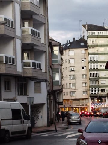 4 soveværelse Lejlighed til salg i Lugo by med garage - € 180.000 (Ref: 9709115)