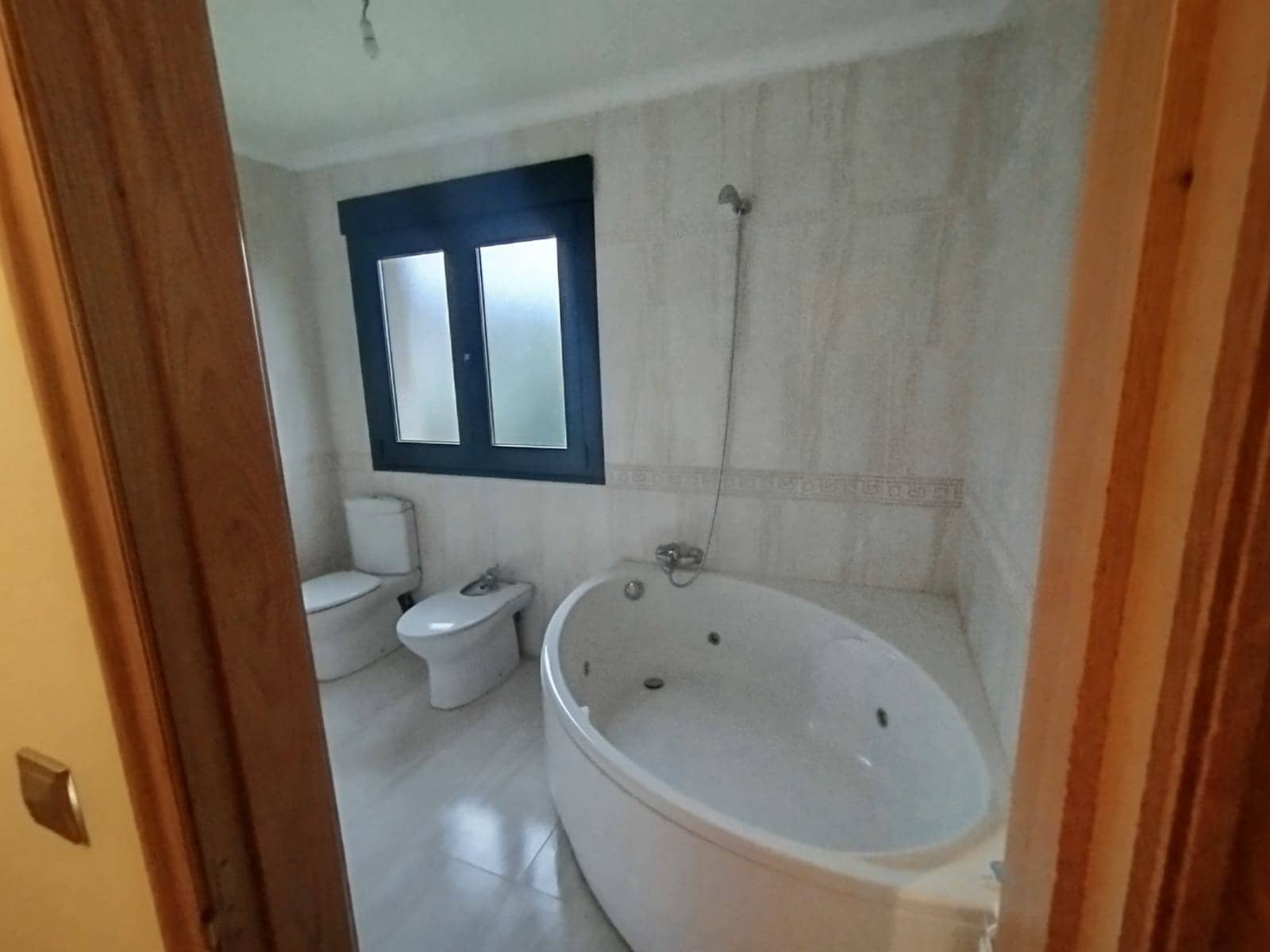 5 soveværelse Finca/Landehus til salg i Lugo by med garage - € 409.500 (Ref: 9714347)