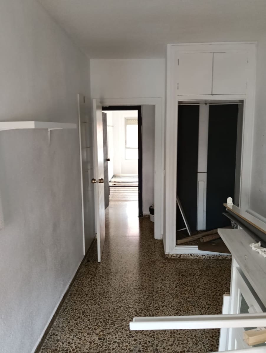 Piso de 4 habitaciones en Guardamar del Segura en venta con garaje - 225.000 € (Ref: 9731181)