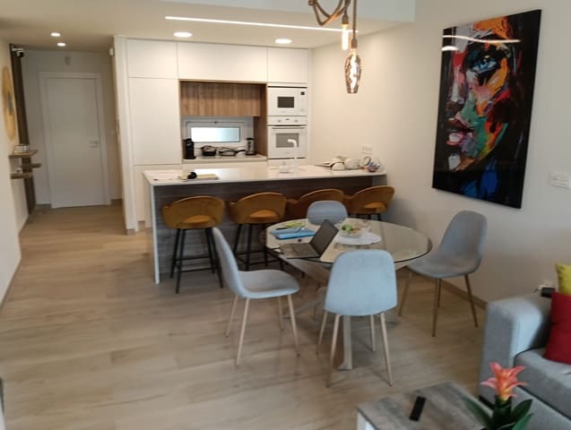 2 sovrum Semi-fristående Villa till salu i Guardamar del Segura med pool garage - 345 000 € (Ref: 9731191)