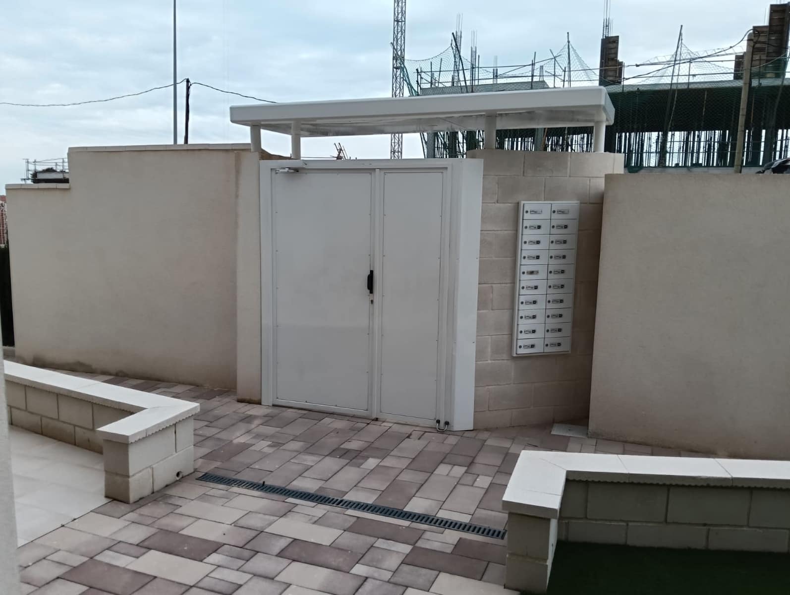 2 sovrum Semi-fristående Villa till salu i Guardamar del Segura med pool garage - 345 000 € (Ref: 9731191)