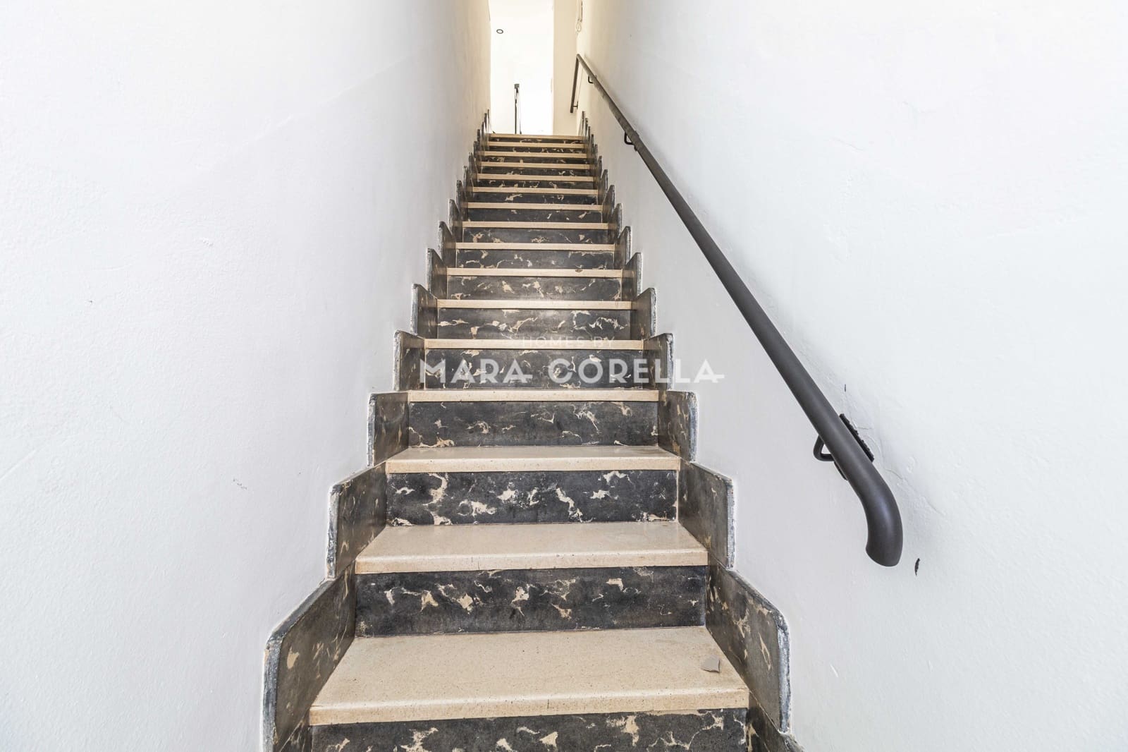 2 bedroom Flat for sale in Alfauir - € 120,000 (Ref: 9731221)