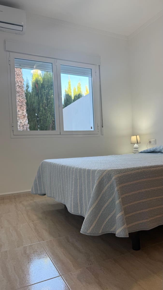 3 soverom Rekkehus til salgs i Calpe / Calp med svømmebasseng garasje - € 365 000 (Ref: 9759428)