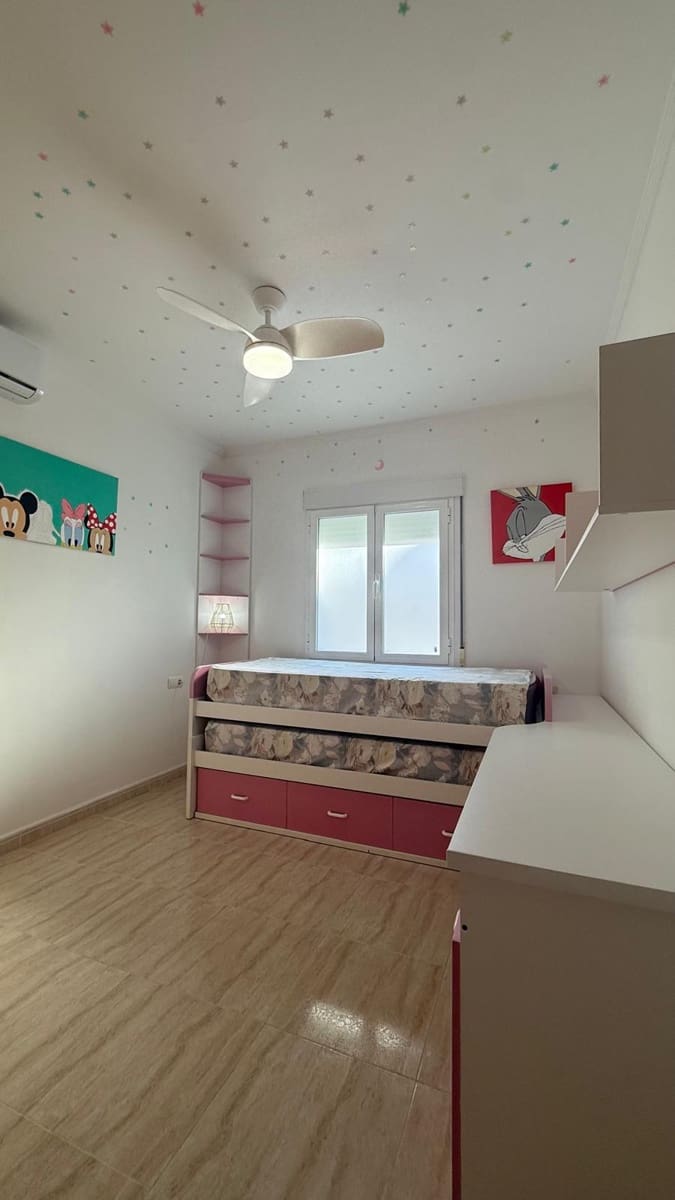 3 soverom Rekkehus til salgs i Calpe / Calp med svømmebasseng garasje - € 365 000 (Ref: 9759428)