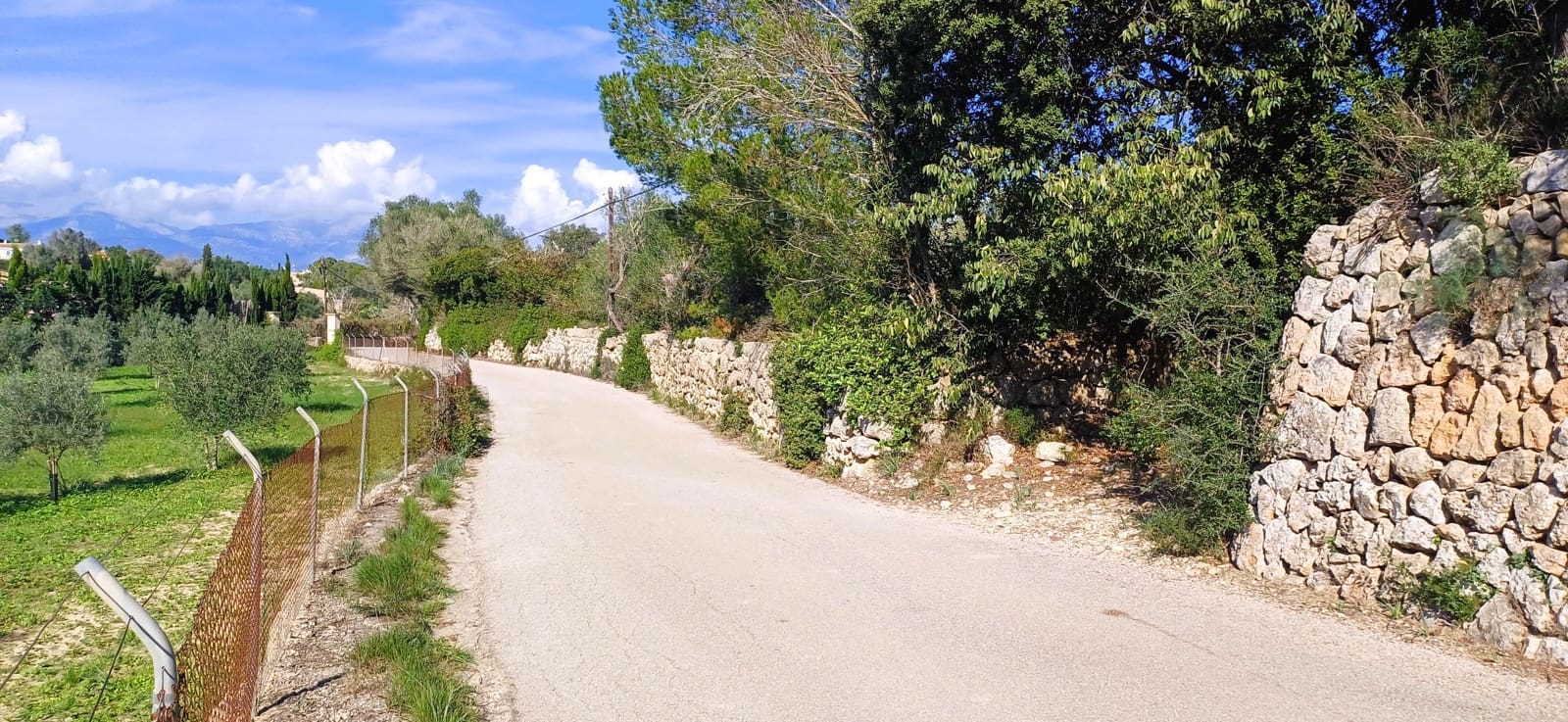 Grunde uden byggetilladelser til salg i Costitx - € 270.000 (Ref: 9699213)