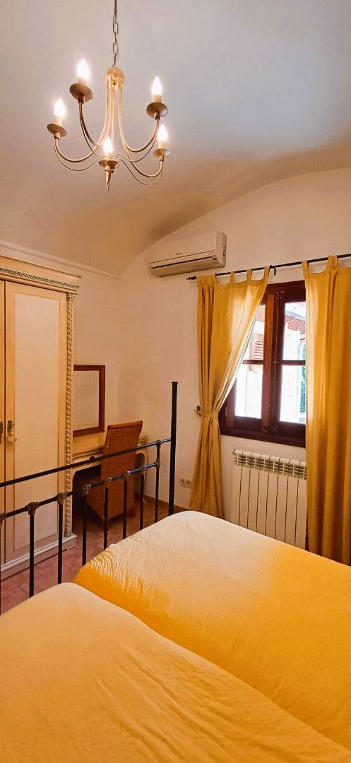 Finca/Maison de Campagne de 3 chambres à louer à Costitx - 2 800 € (Ref: 9699215)