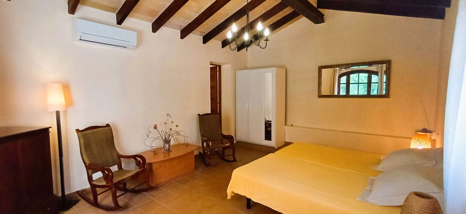 Finca/Maison de Campagne de 3 chambres à louer à Costitx - 2 800 € (Ref: 9699215)