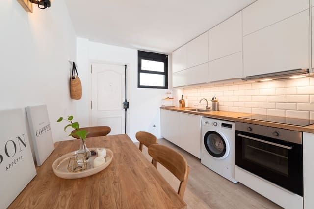 2 soverom Leilighet til salgs i Cala Mayor, Palma de Mallorca med svømmebasseng - € 455 000 (Ref: 9699218)