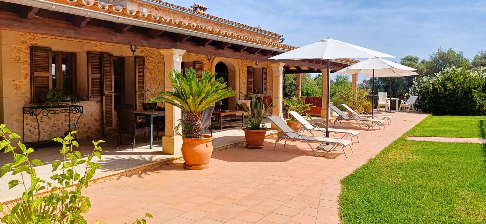 5 bedroom Finca/Country House for rent in Costitx with pool - € 3,500 (Ref: 9699219)