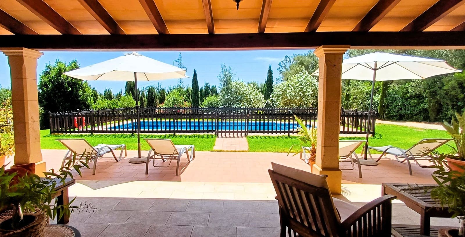 5 bedroom Finca/Country House for rent in Costitx with pool - € 3,500 (Ref: 9699219)