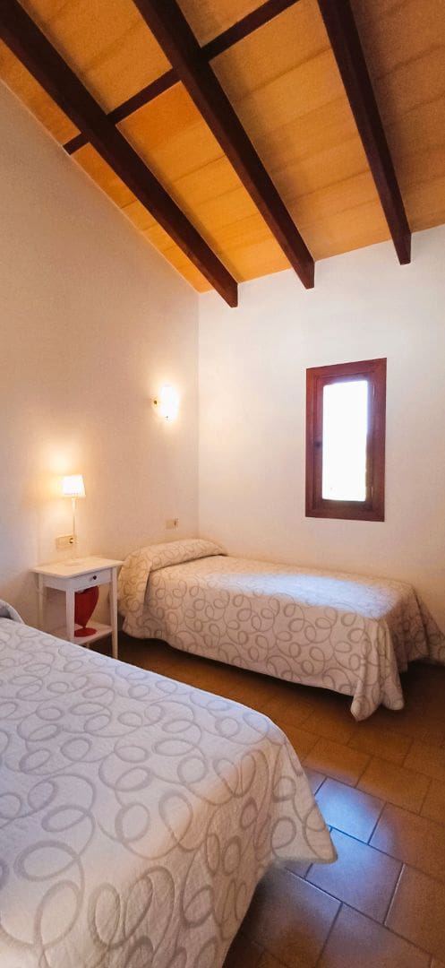 5 bedroom Finca/Country House for rent in Costitx with pool - € 3,500 (Ref: 9699219)