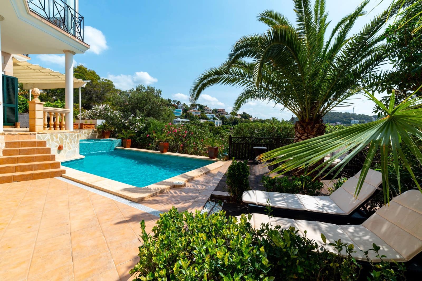 4 bedroom Villa for rent in Calvia with pool garage - € 9,950 (Ref: 9699221)