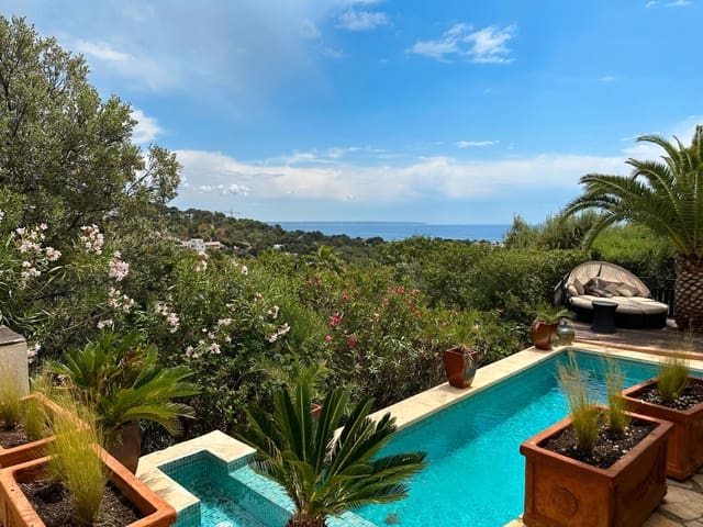 4 makuuhuone Huvila vuokrattavana paikassa Costa d'en Blanes, Calvià mukana uima-altaan 
autotalli - 9 950 € (Ref: 9699221)