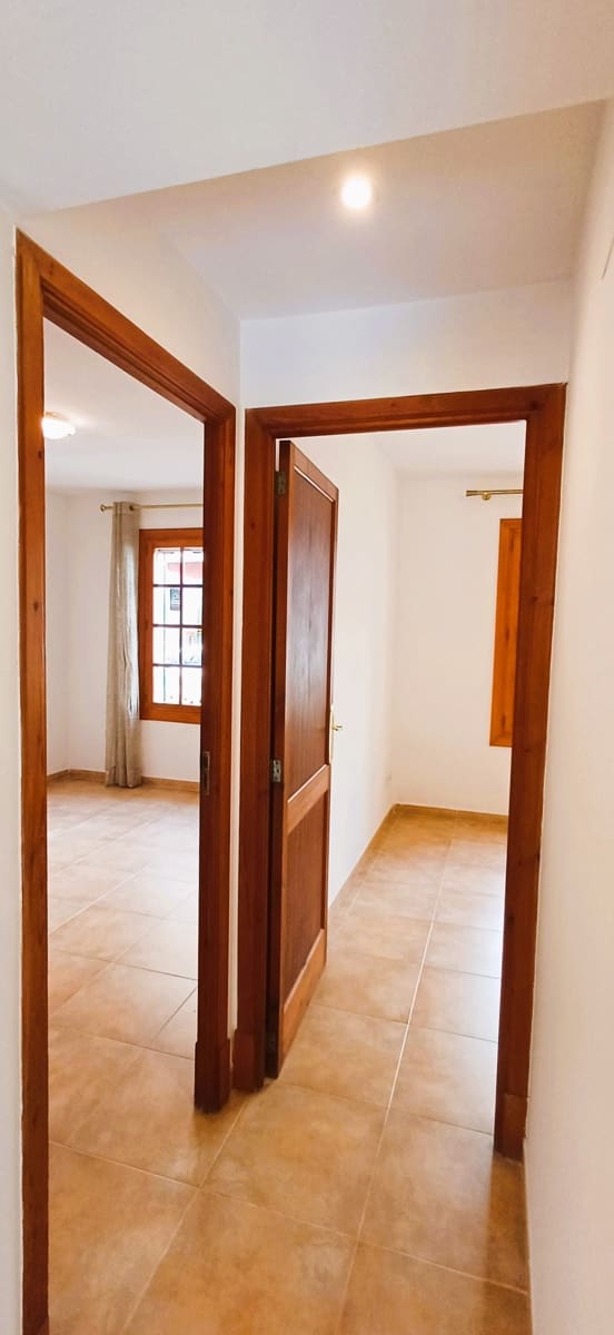 4 bedroom Apartment for rent in Palma de Mallorca - € 1,700 (Ref: 9723512)