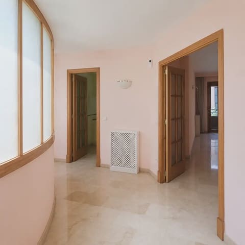 3 bedroom Flat for sale in Cal Capiscol, Palma de Mallorca with garage - € 590,000 (Ref: 9877618)