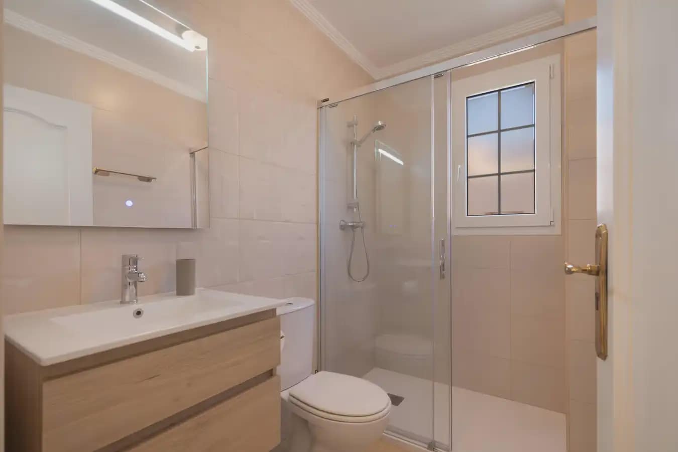 3 camera da letto Villa da affittare in Islantilla con piscina garage - 6.300 € (Rif: 9914037)