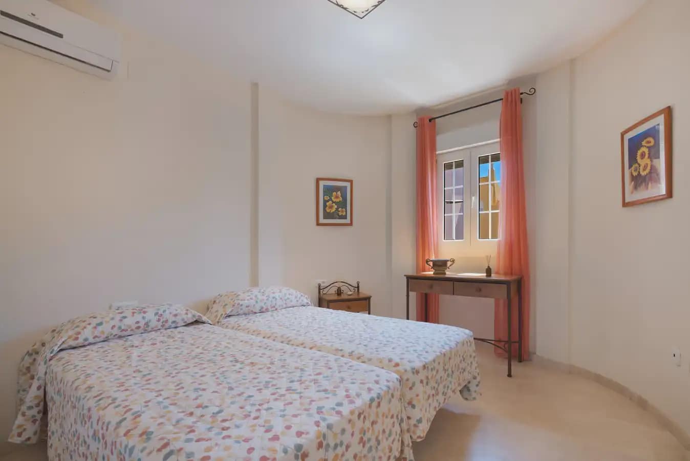 3 camera da letto Villa da affittare in Islantilla con piscina garage - 6.300 € (Rif: 9914037)