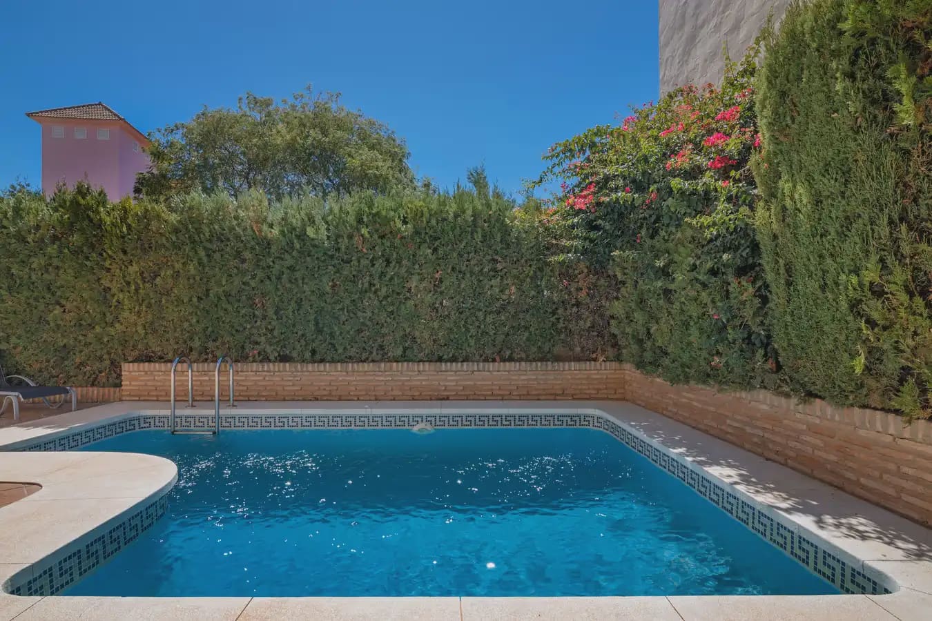 3 camera da letto Villa da affittare in Islantilla con piscina garage - 6.300 € (Rif: 9914037)