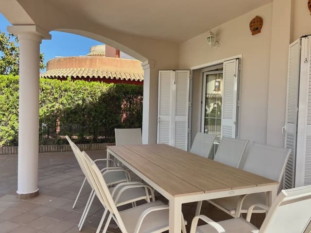 3 camera da letto Villa da affittare in Islantilla, Isla Cristina con piscina garage - 6.300 € (Rif: 9914037)