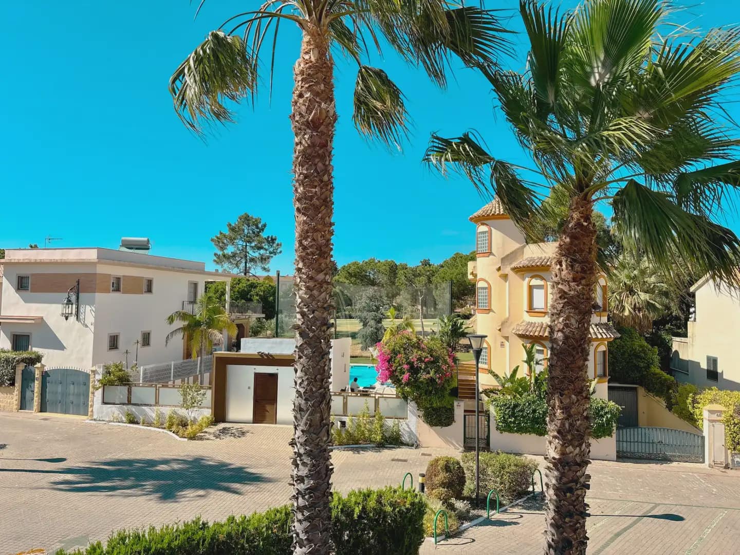 3 camera da letto Villa da affittare in Islantilla con piscina garage - 6.300 € (Rif: 9914037)